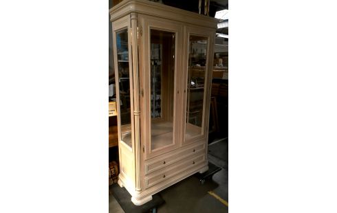 VITRINE 2 PORTES / 2 TIROIRS CHENE CERUSE BISAUTE GLACE ECLAIRE