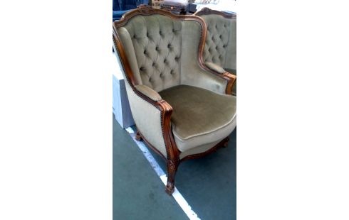 SALÓN ESTILO LUIS XV VERDE TERCIOPELO