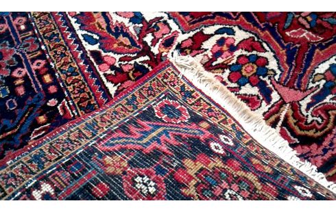 ALFOMBRA ANUDADO A MANO