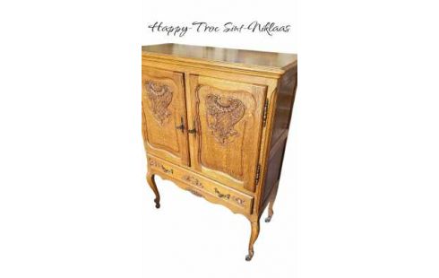 KAST BARKAST EIK 2 DEUREN 1 LADE MOBIEL