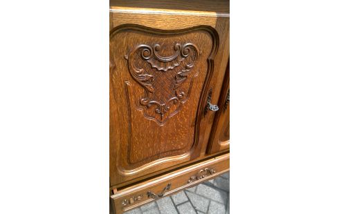 KAST BARKAST EIK 2 DEUREN 1 LADE MOBIEL