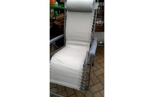 CHAISE DE JARDIN CLAIR GRIS METAL NYLON PLIANT