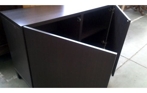 ARMARIO. IKEA NEGRO 2 PUERTAS