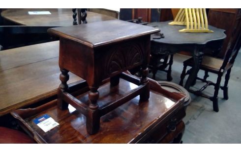 KLAPPBARER TISCH, , LATTENKISTE