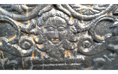 KAMINPLATTE GUSSEISEN