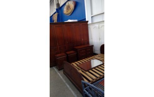 SLAAPKAMER BED/COM/2NACHTK