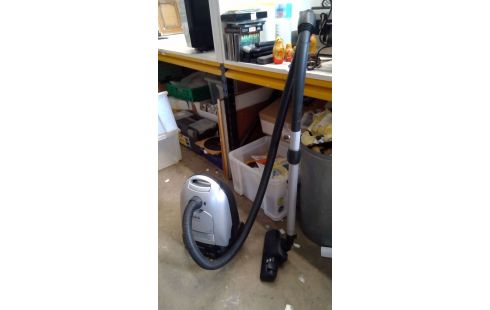 AEG STOFZUIGER VAMPYR