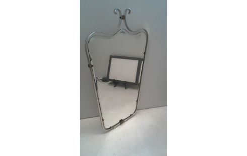 SPIEGEL IM VINTAGE-STIL