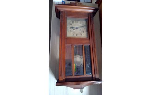 SLINGERKLOK MET SLEUTEL