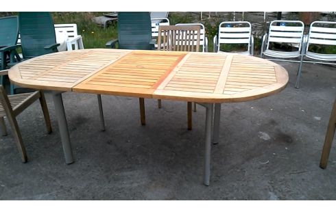 MESA DE JARDÍN TECA