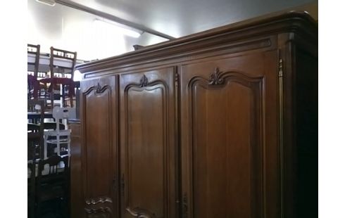 ARMOIRE 3P STYLE LOUIS XV