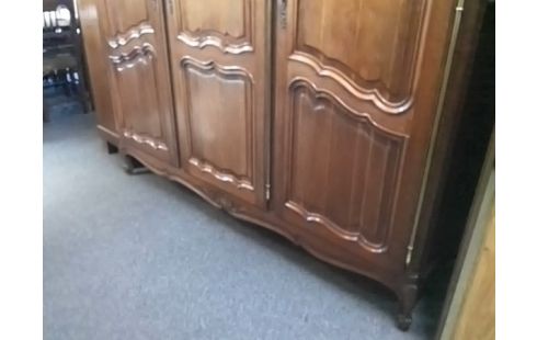 ARMOIRE 3P STYLE LOUIS XV