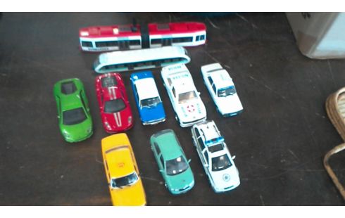 MODELE REDUIT METAL  L'UN