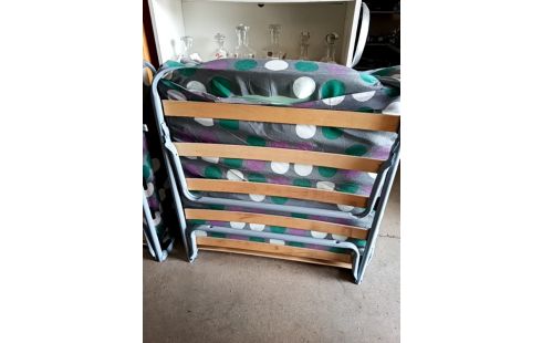 LIT PLIANT 1 PLACEV/ ROULETTES ACCOK