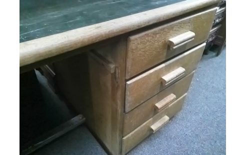 BUREAU ANCIEN 4T