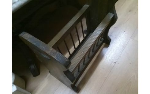 PORTE REVUES EN BOIS