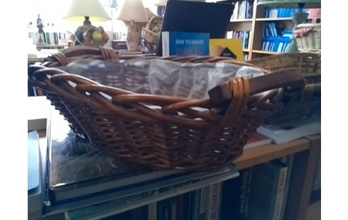 PANIER EN ROTIN MM