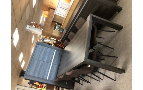 SALLE A MANGER MODERNE FONCE SANS CHAISE