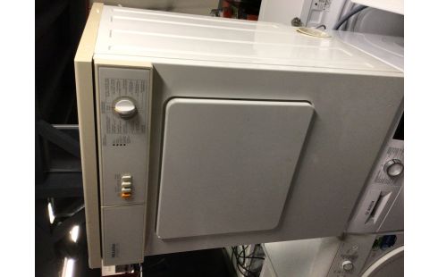 SECHOIR A LINGE MIELE NOVOTRONIC T452
