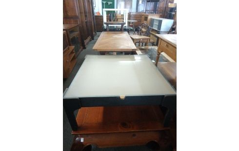TABLE BASSE PLATEAU VERRE