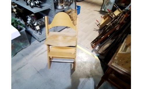 CHAISE ENFANT EVOLUTIVE STOKK EN BOIS