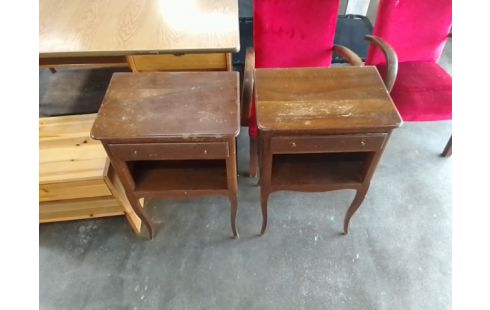 CHEVET 1 TIROIR EN L'ETAT L'UNITE