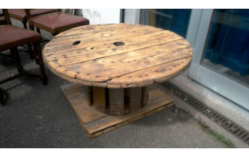 TABLE BASSE TOURET