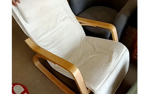 FAUTEUIL BLANC A BASCULE