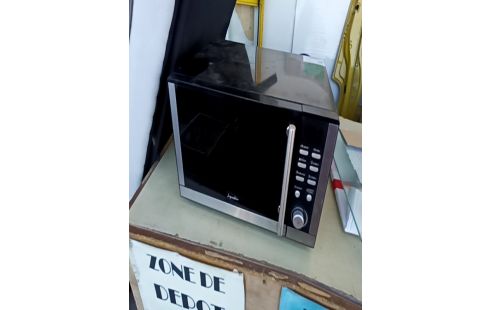 MICRO ONDES NOIR SIGNATURE + ACC RSV