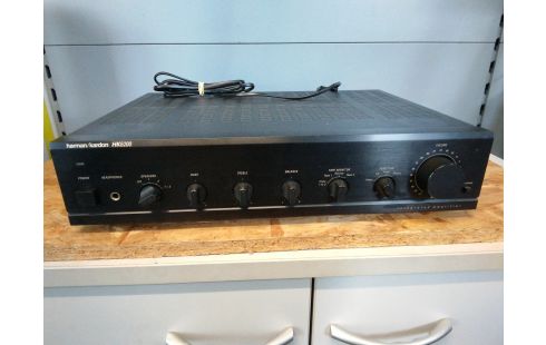 AMPLIFICATEUR HARMAN KARDON HK6200