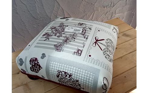 POUF decor coeur