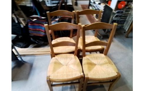 4 CHAISES PAILLEES