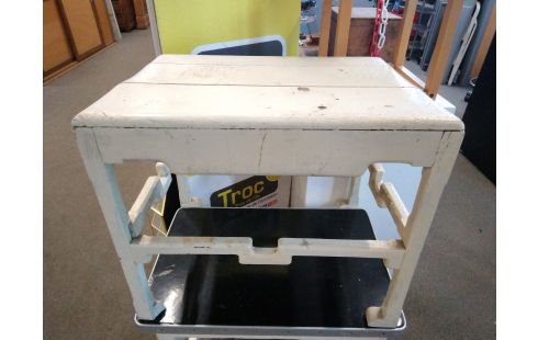 TABLE PM JAPONISANTE