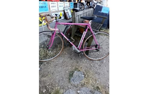 VELO DE COURSE MERCIER