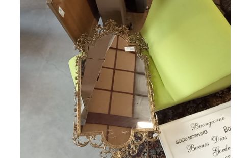 MIROIR DORE TRAVAILLÉ