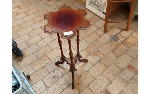 SELLETTE TRAVAILLÉE TROP JOLIE