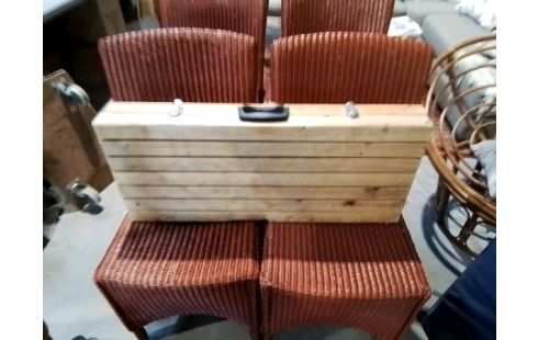 TABLE DE PIQUE NIQUE PLIABLE EN BOIS