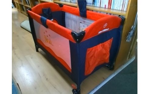 LIT PARAPLUIE ROUGE ET BLEU