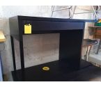 BUREAU NOIR IKEA