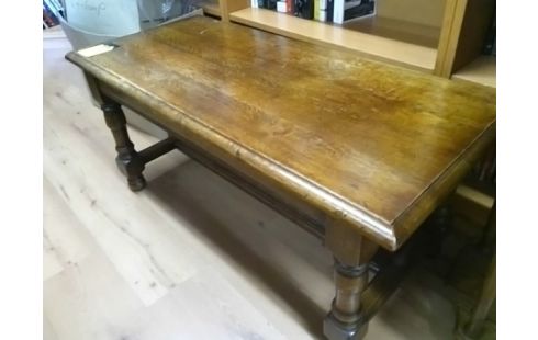 TABLE BASSE RUSTIQUE