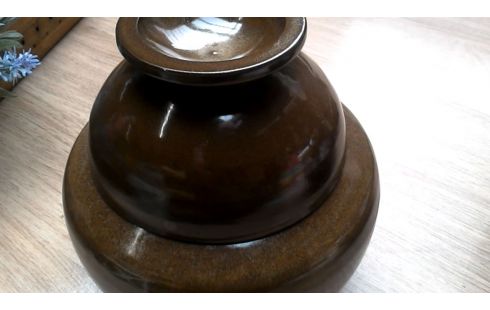 VASE COUVERT DESIGN ANNEES 70 EMAIL DEDICACE