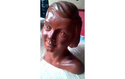 BUSTE TERRA COTTA MEISJE