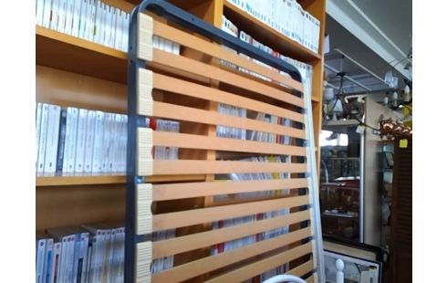 LIT METAL BLANC AVEC SOMMIER A LATTES 90X190