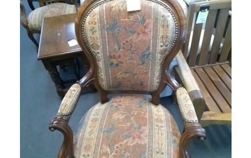 FAUTEUIL ANCIEN STYLE LXV