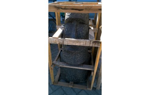 BEELD G-MOAI-100 CEMENT