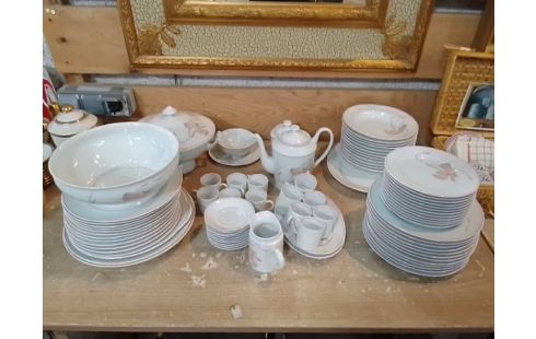 SERVICE LIMOGES FLEURI