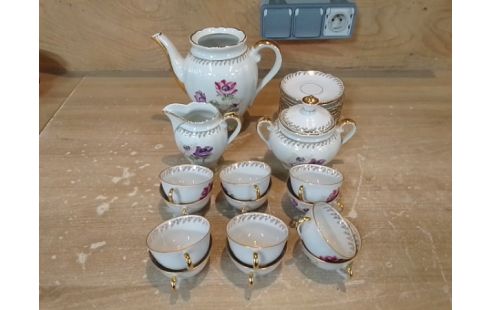 SERVICE A CAFE PORCELAINE DORE