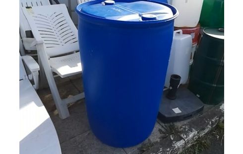 BIDON BLEU PLASTIQUE