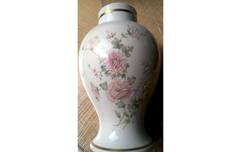 VASE COUVERT LIMOGES BLANCHE PORCELAINE FLEUR