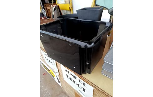 CAISSE PLASTIQUE